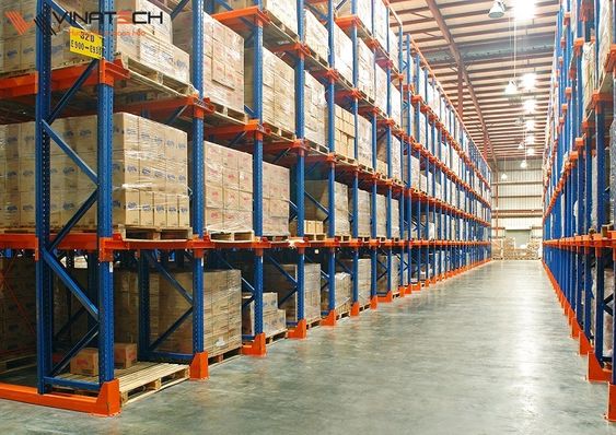 RAK-BESI-GUDANG-UKURAN-BESAR-HEAVY-DUTY-RACKING4
